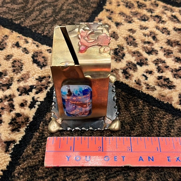 Beautiful Garry Rosenthal Tzedakkah Box. Priced to sell quickly. - Picture 4 of 10